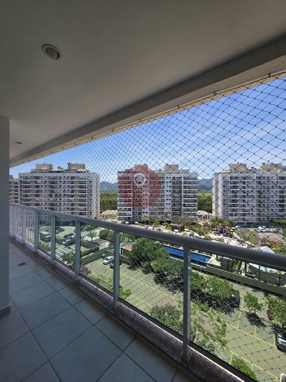 Apartamento à venda, no Sublime Max em Rio de Janeiro, Recreio dos Bandeirantes, com 2 quartos, 68m² - Soares Imóveis | Vendas, Adm & Locação